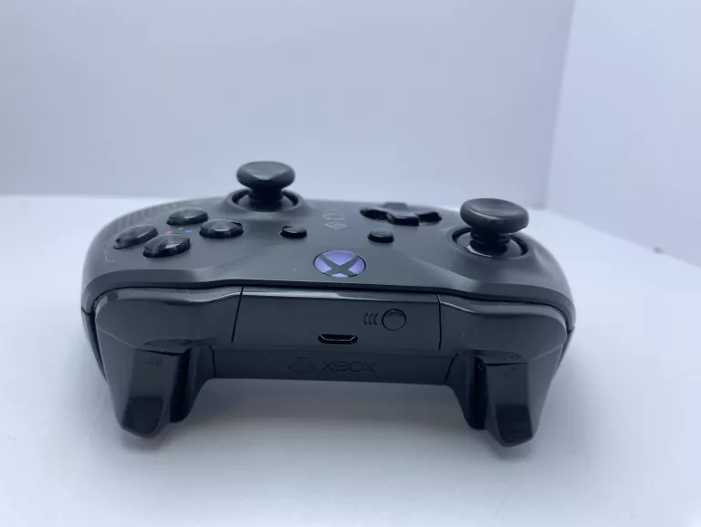 PAD KONTROLER MICROSOFT RECON TECH XBOX ONE / ONE S / ONE X