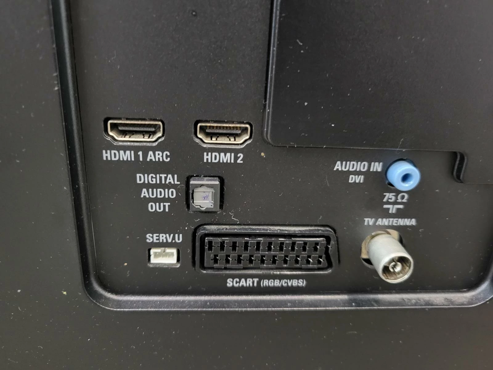 telewzior-philips-32phh4201-pilot-kabel-zasilajacy-przepalenia-matrycy-smart-tv-nie