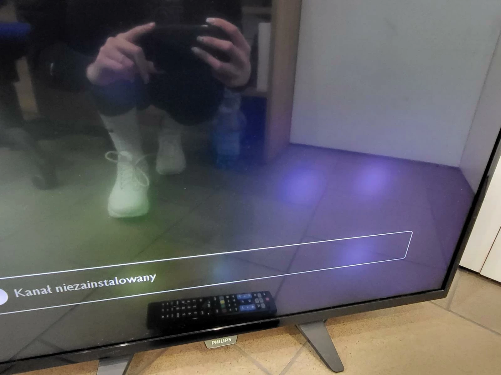 telewzior-philips-32phh4201-pilot-kabel-zasilajacy-przepalenia-matrycy-marka-philips