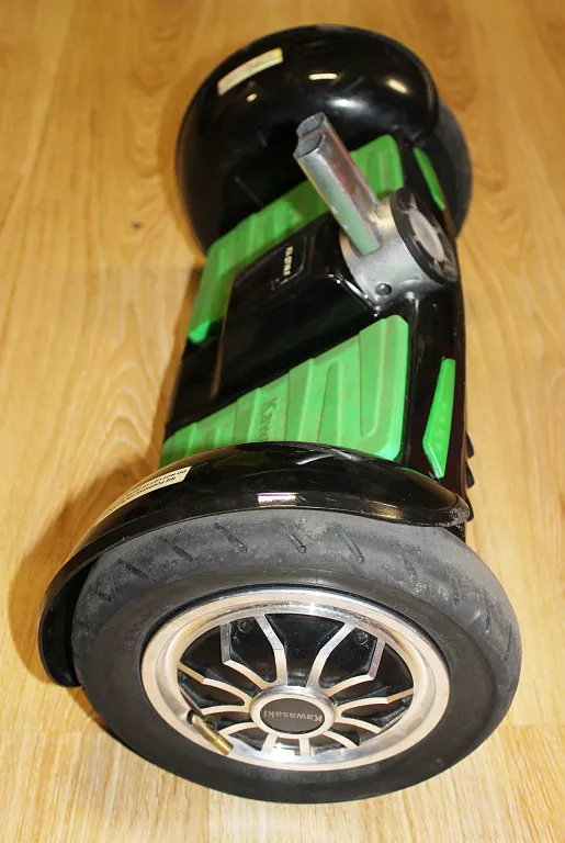 STREETBOARD KAWASAKI KX-ST10.1 DESKOROLKA ELEKTRYCZNA