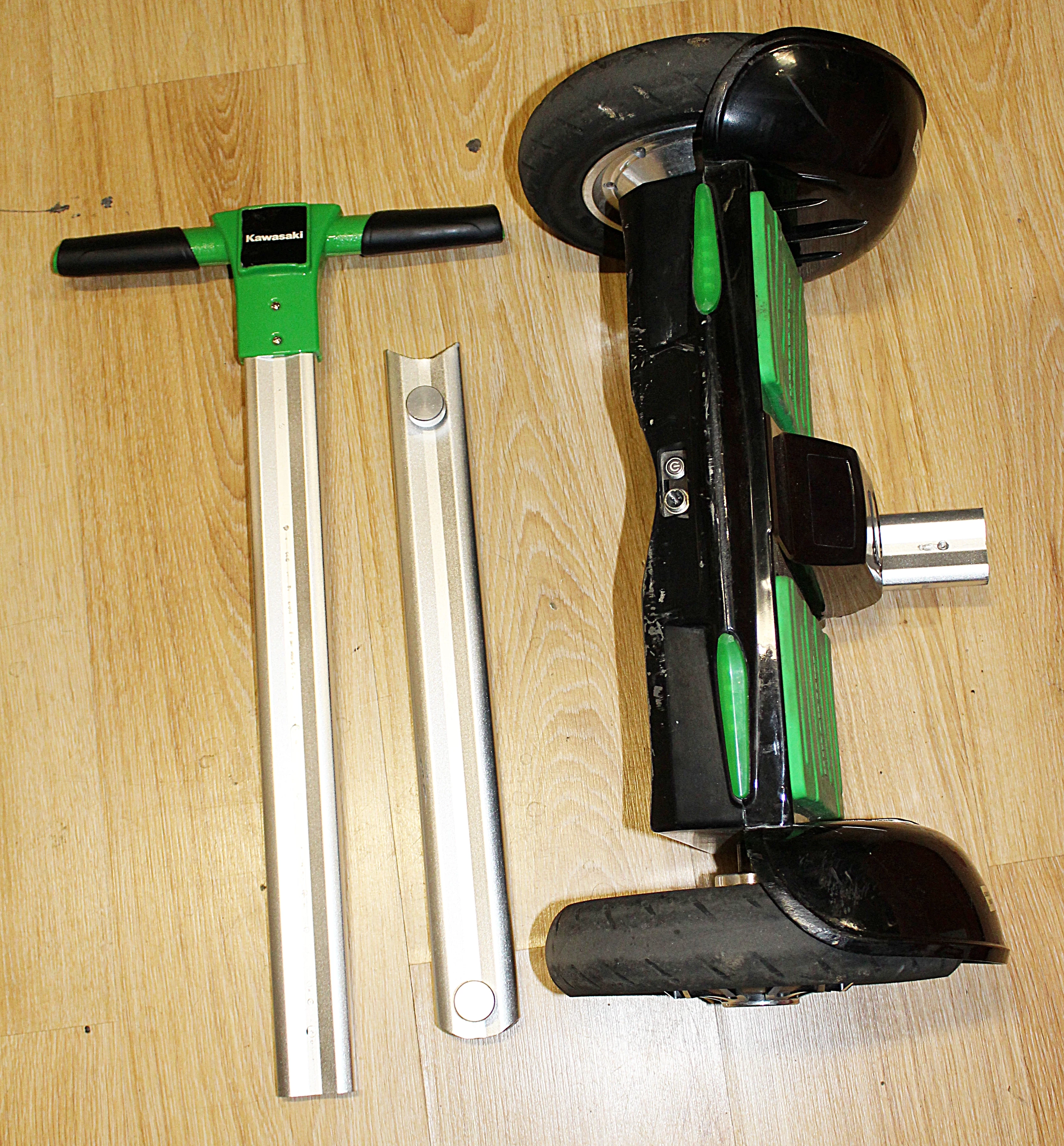 streetboard-kawasaki-kx-st101-deskorolka-elektryczna-kod-producenta-kx-st101