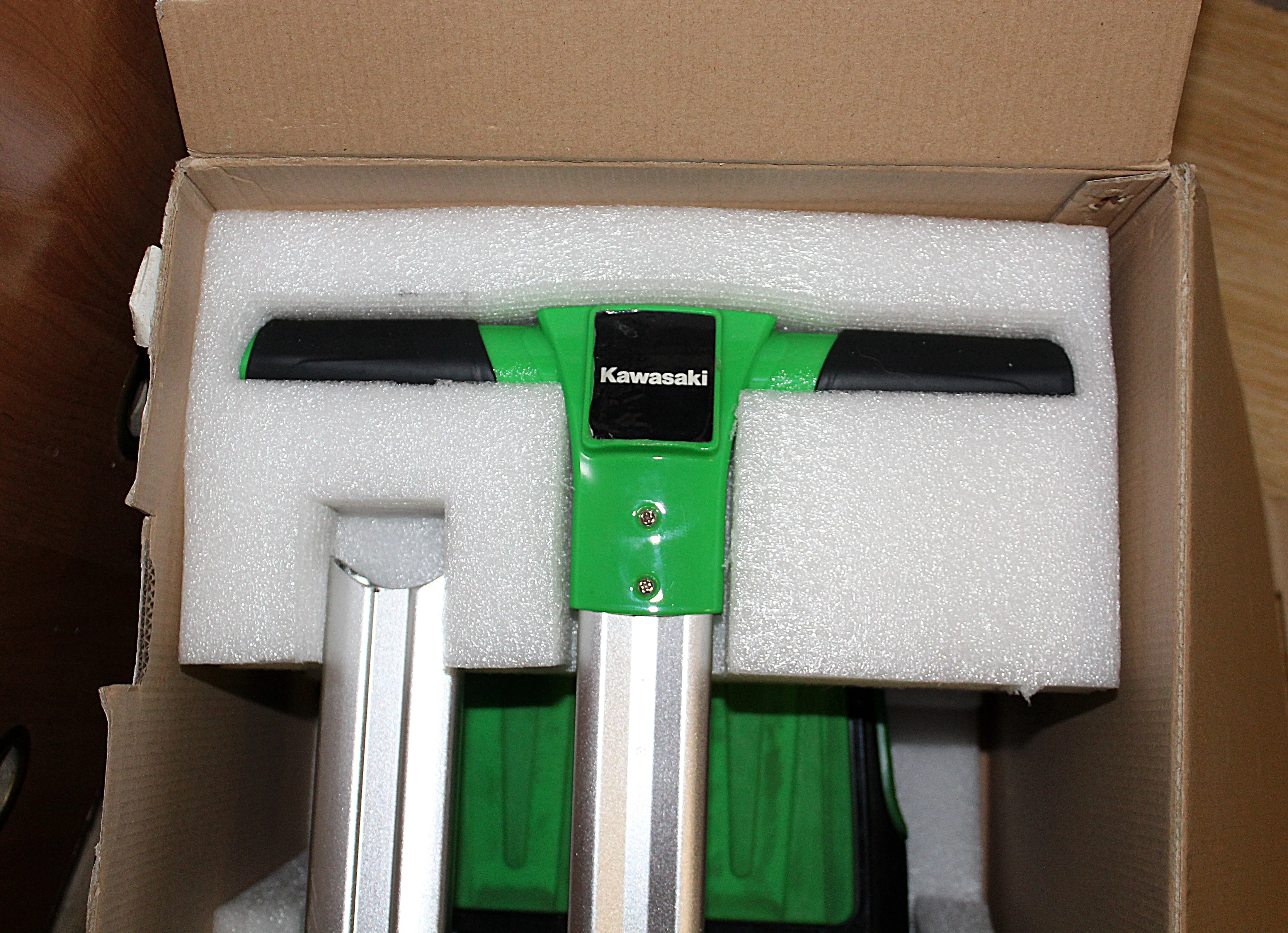 streetboard-kawasaki-kx-st101-deskorolka-elektryczna-marka-kawasaki