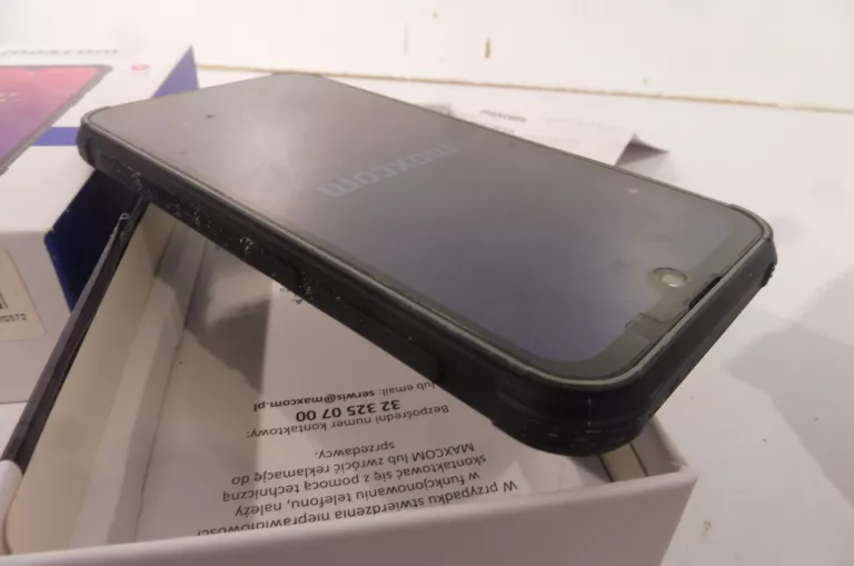 TELEFON MAXCOM MS572 PUDEŁKO
