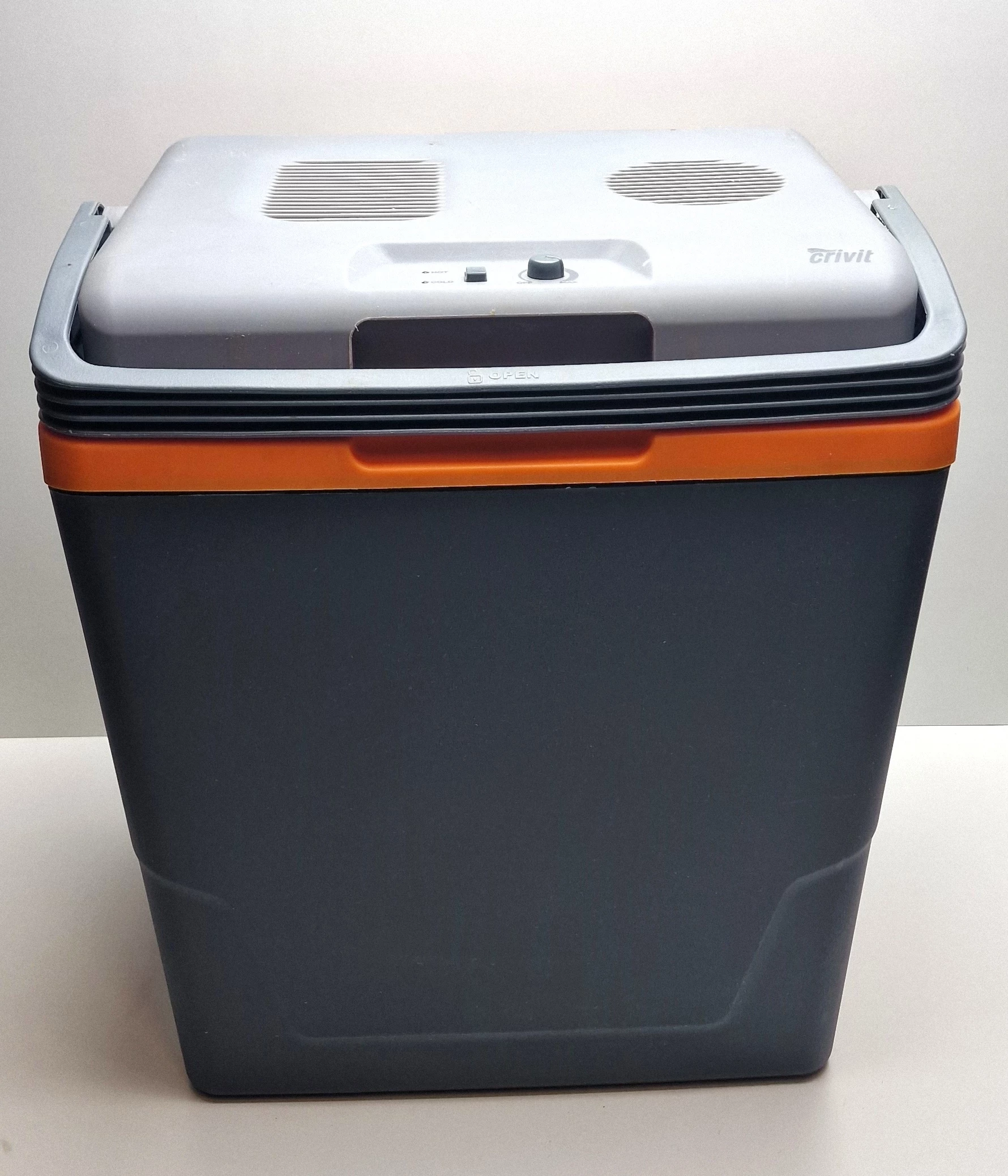 crivit-lodowka-turystyczna-cek-29-niepodleglosci-393-gryfice