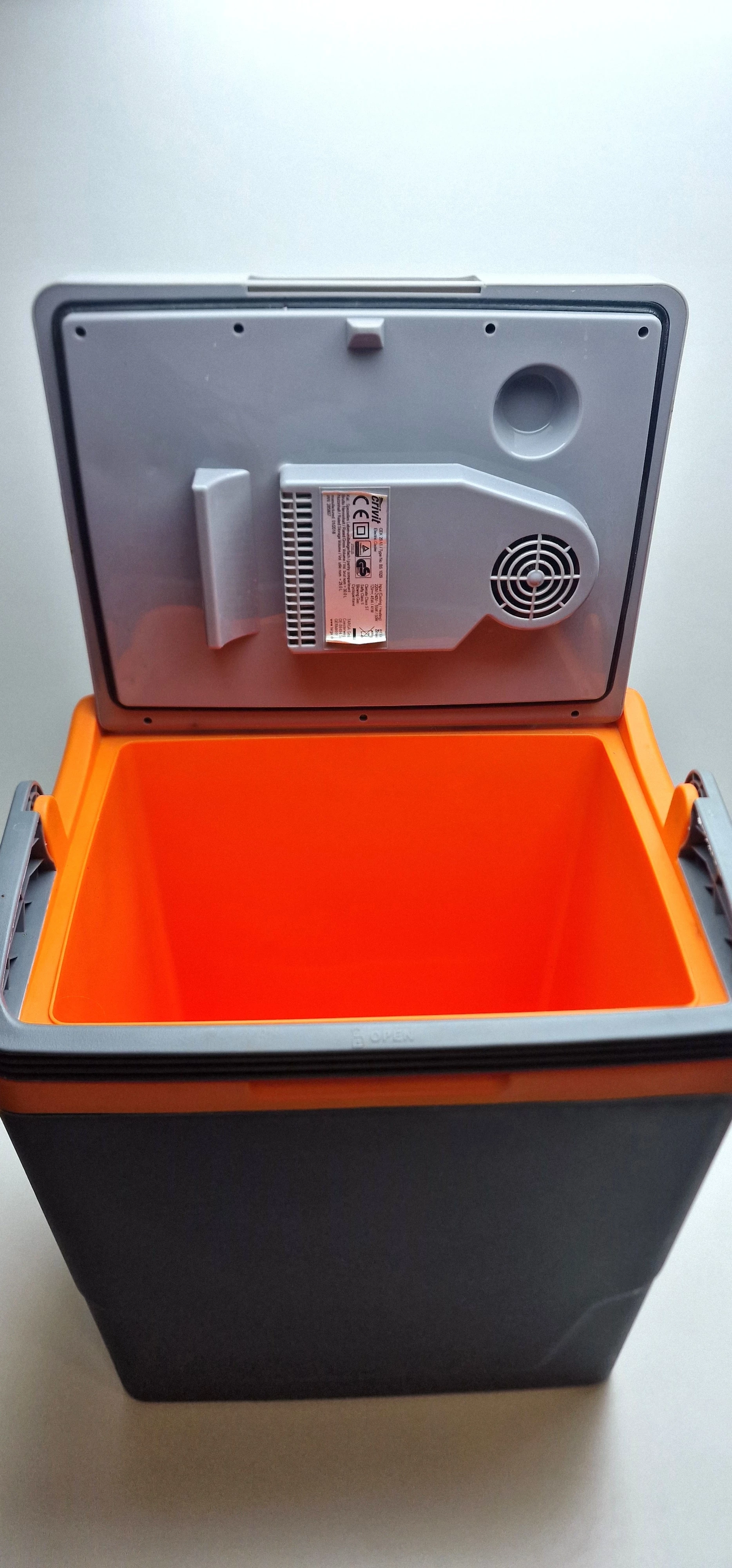 crivit-lodowka-turystyczna-cek-29-pojemnosc-20-30-l