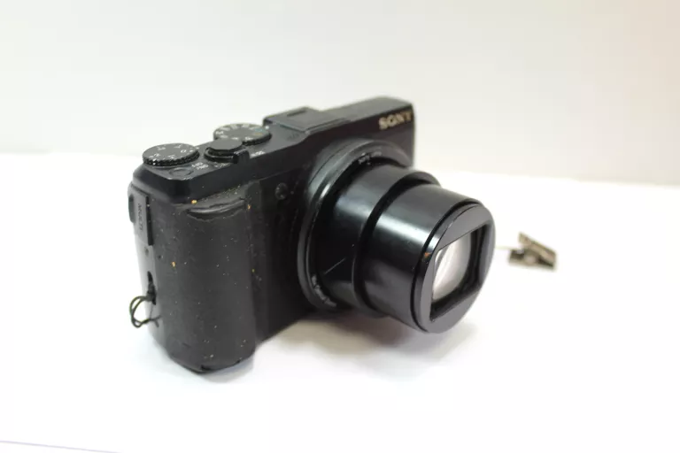 APARAT CYFROWY SONY DSC-HX50 + ETUI
