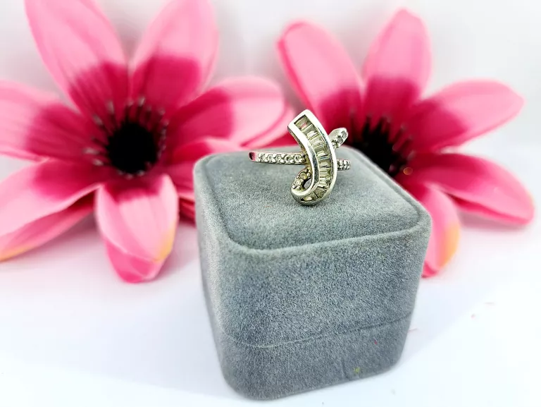 sliczny-srebrny-pierscionek-925-462g-stan-11323-2