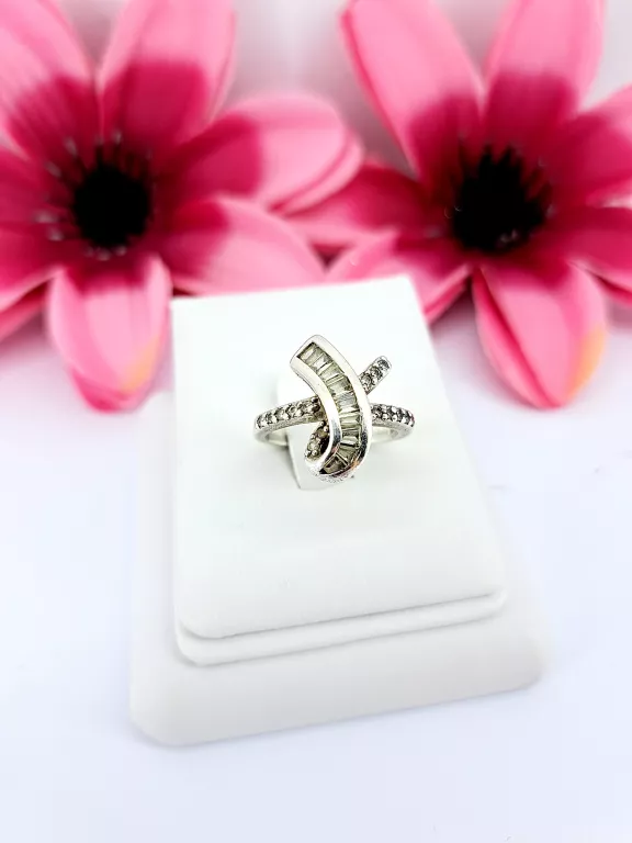 sliczny-srebrny-pierscionek-925-462g-pilsudskiego-8-konskie-unico