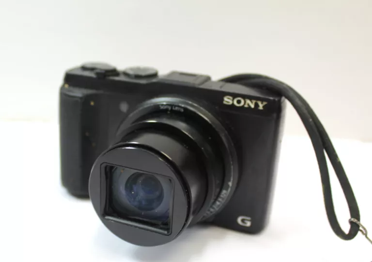 APARAT CYFROWY SONY DSC-HX50 + ETUI