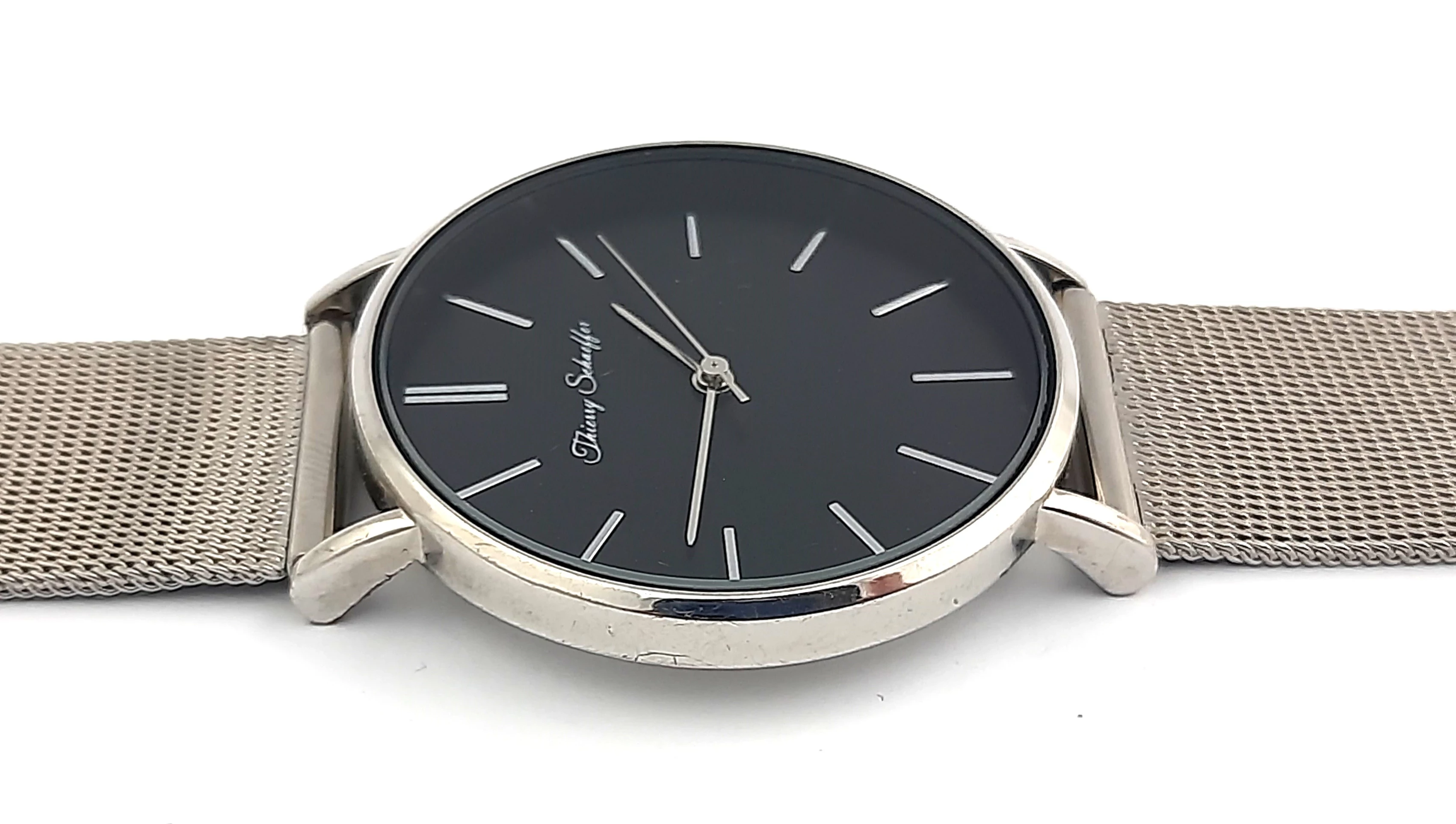 zegarek-damski-thierry-schaeffer-na-srebrnej-bransolecie-mechanizm-kwarcowy