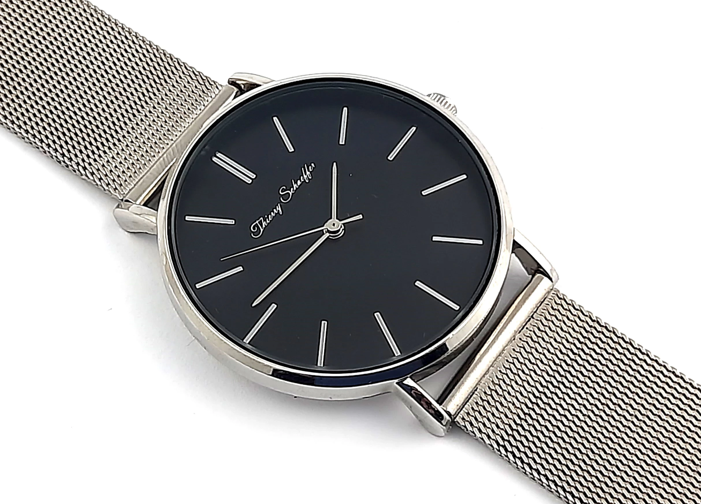 zegarek-damski-thierry-schaeffer-na-srebrnej-bransolecie-1-go-maja-11a-libiaz