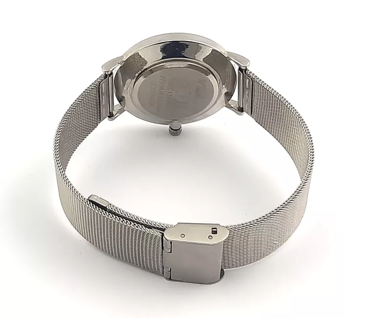 zegarek-damski-thierry-schaeffer-na-srebrnej-bransolecie-funkcje-brak