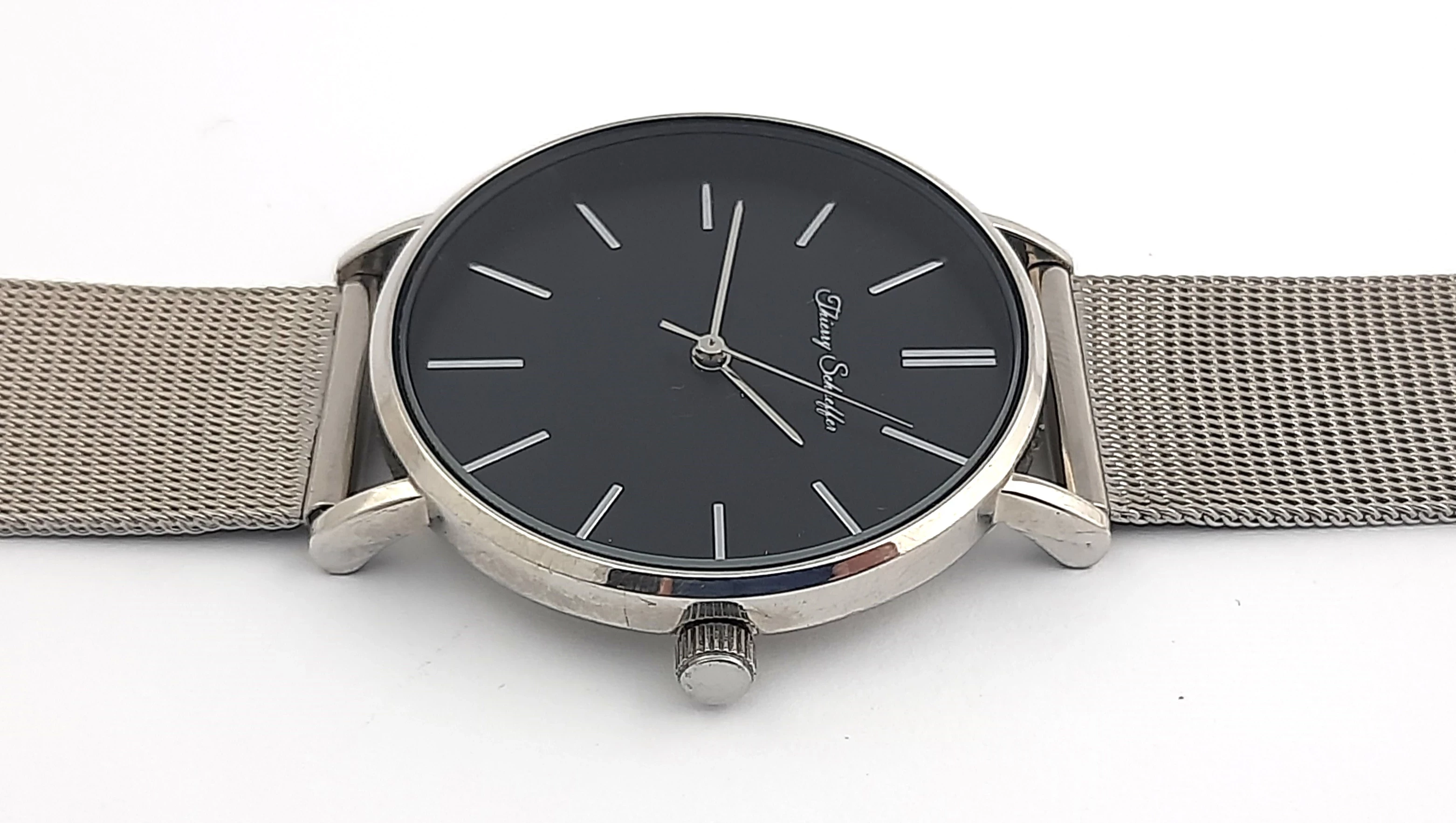 zegarek-damski-thierry-schaeffer-na-srebrnej-bransolecie-rodzaj-analogowe