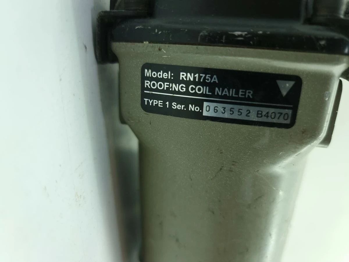 znakomita-gwozdziarka-pneumatyczna-marka-248811-958954