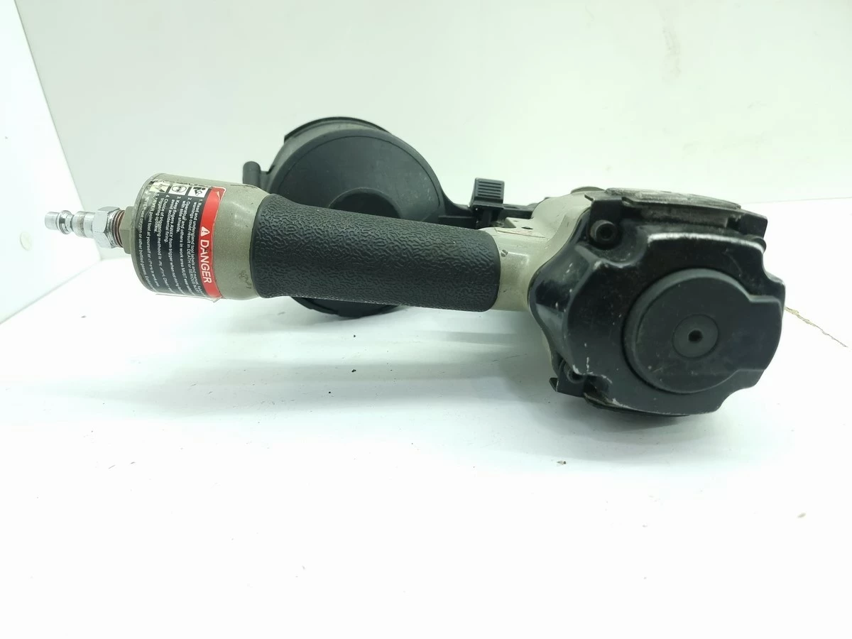 znakomita-gwozdziarka-pneumatyczna-stan-11323-2