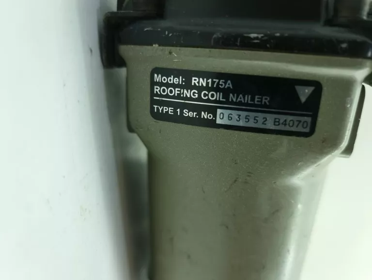 PORTER CABLE ROOFING NAILER MODEL RN175A