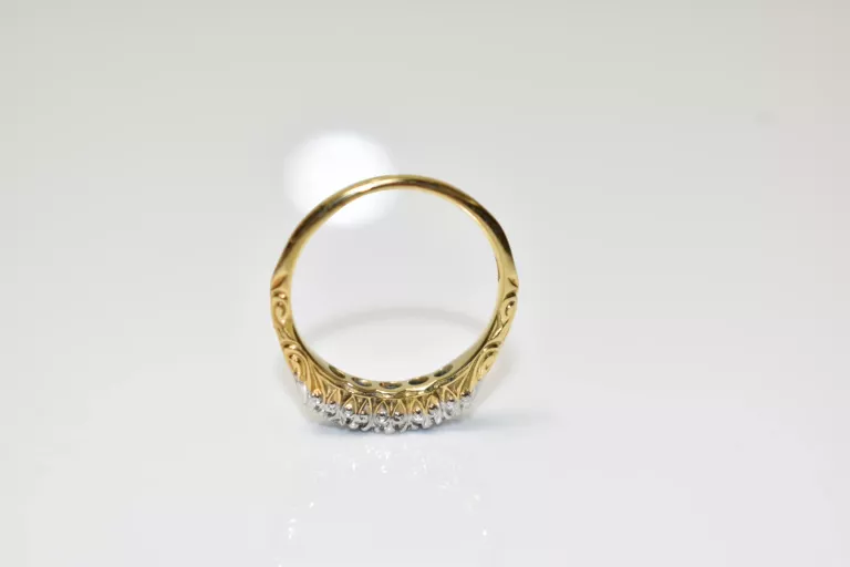 zloty-pierscionek-z-kamieniami-750-353g-r13-1x-diament-2x-szafir-kamien-17088-8388608