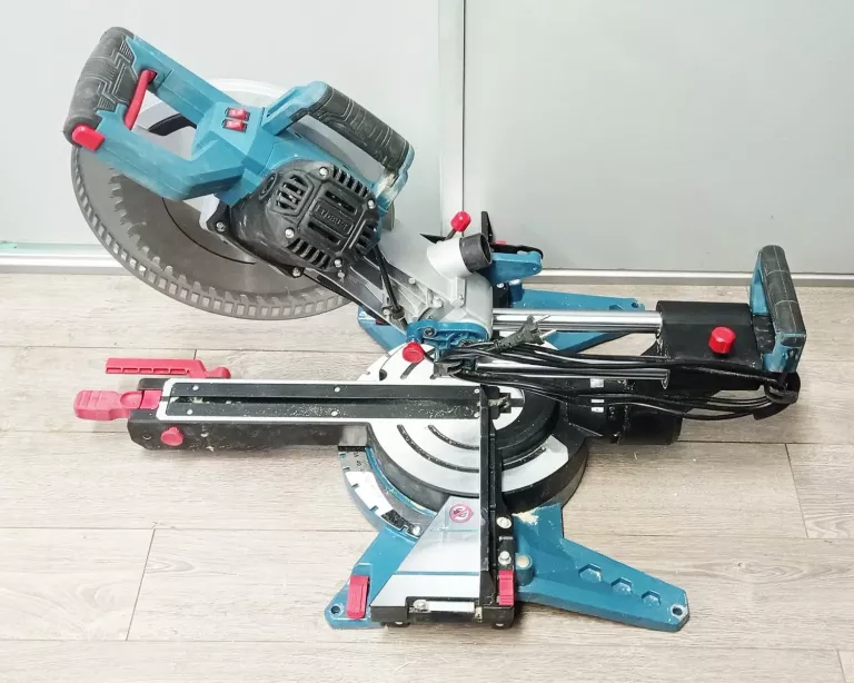 UKOŚNICA Z POSUWEM ERBAUER EMIS305S 1800 W 305 MM