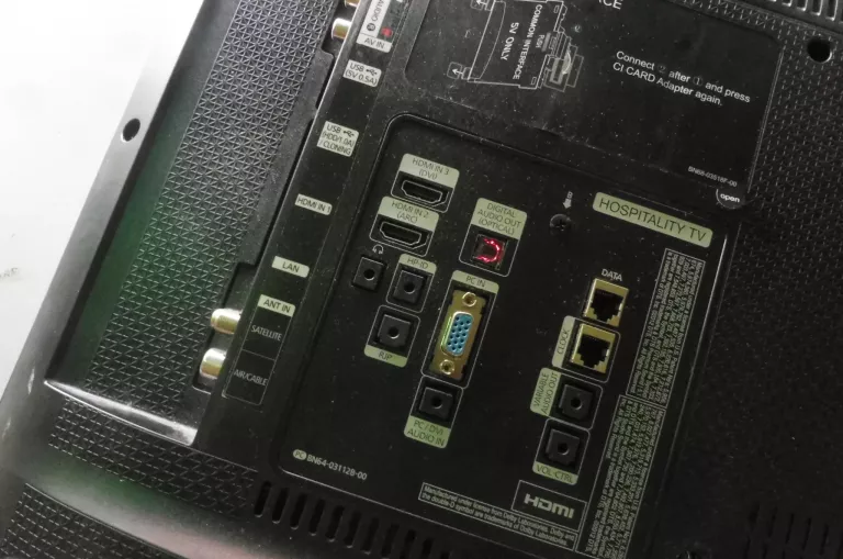 tv-samsung-hg32ed690db-hotelowy-model-32ee690