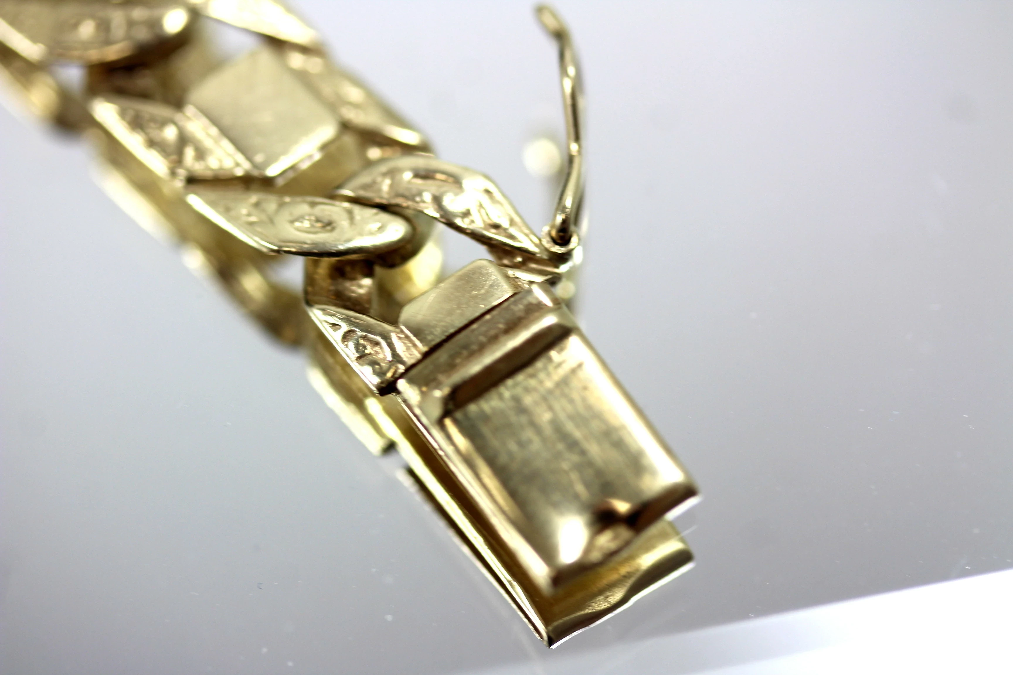 piekna-zlota-branzoletka-pr585-w2392-kolor-dominujacy-zloty