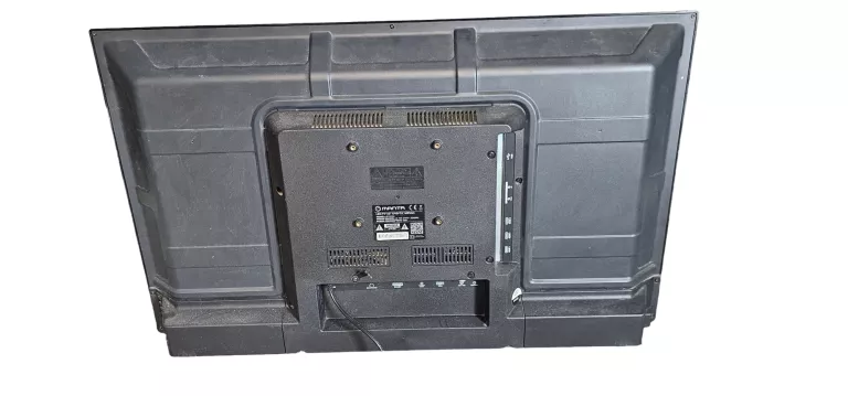 tv-manta-32-nozki-bez-srubek-plamy-na-matrycy-pilot-kod-producenta-led93206