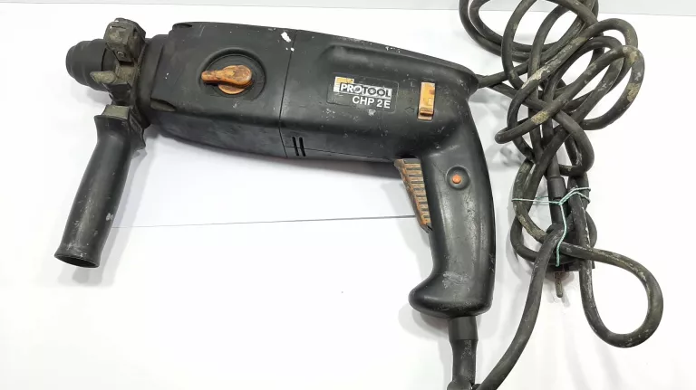 MŁOTOWIERTARKA PROTOOL CHP 2 E LUZ