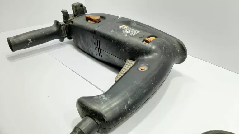 MŁOTOWIERTARKA PROTOOL CHP 2 E LUZ
