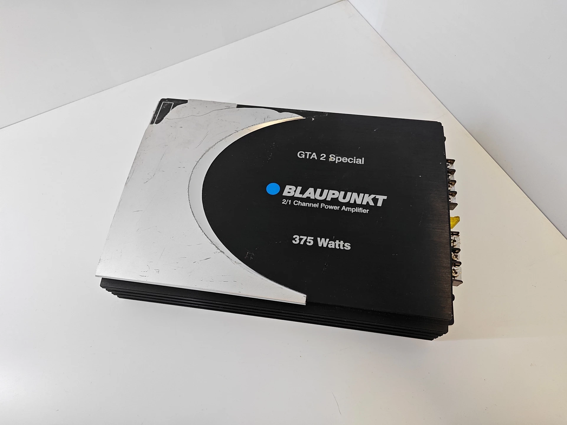 zestaw-tuba-blaupunkt-gtt-300-wzmacniacz-blaupunkt-gta-2-special-marka-blaupunkt