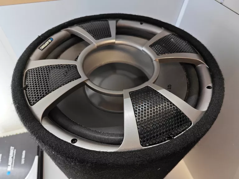 zestaw-tuba-blaupunkt-gtt-300-wzmacniacz-blaupunkt-gta-2-special-product-id-efb91d70-54ed-4447-9cdc-9de5093e1fdb