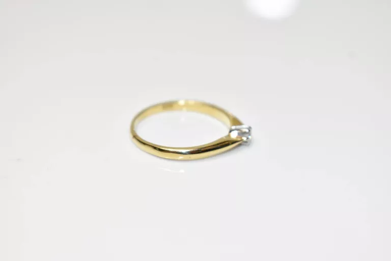zloty-pierscionek-585-187g-r13-1x-brylant-005ct-material-15835-2