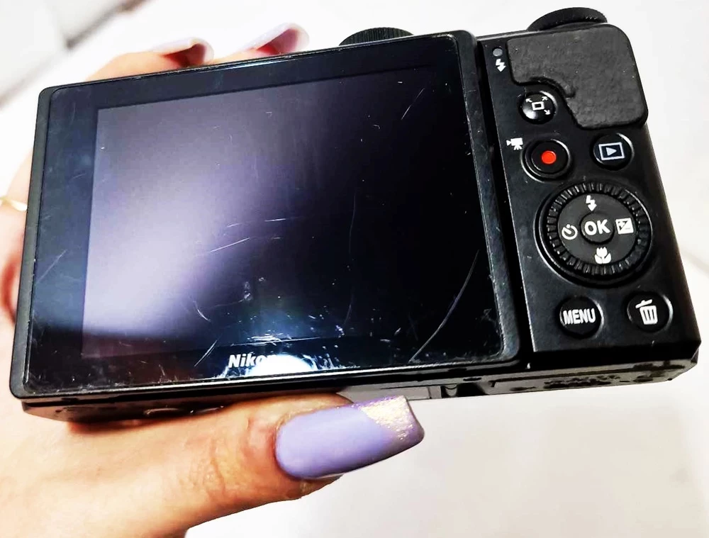 nikon-coolpix-a900-stan-uzywany