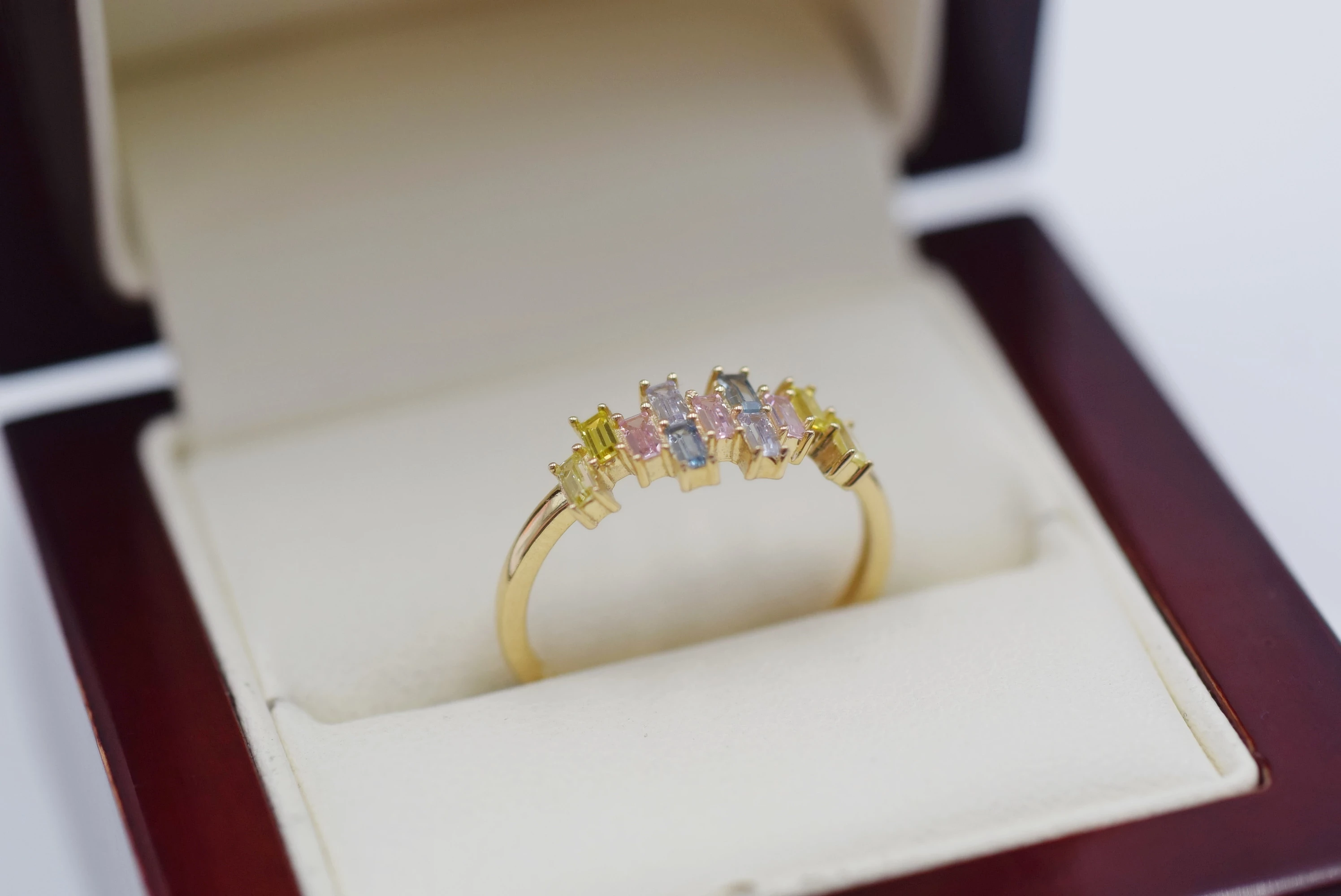 zloty-pierscionek-z-cyrkoniami-pr585-14k-r16-179g-material-15835-2