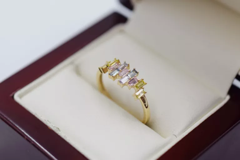 zloty-pierscionek-z-cyrkoniami-pr585-14k-r16-179g-kamien-17088-128