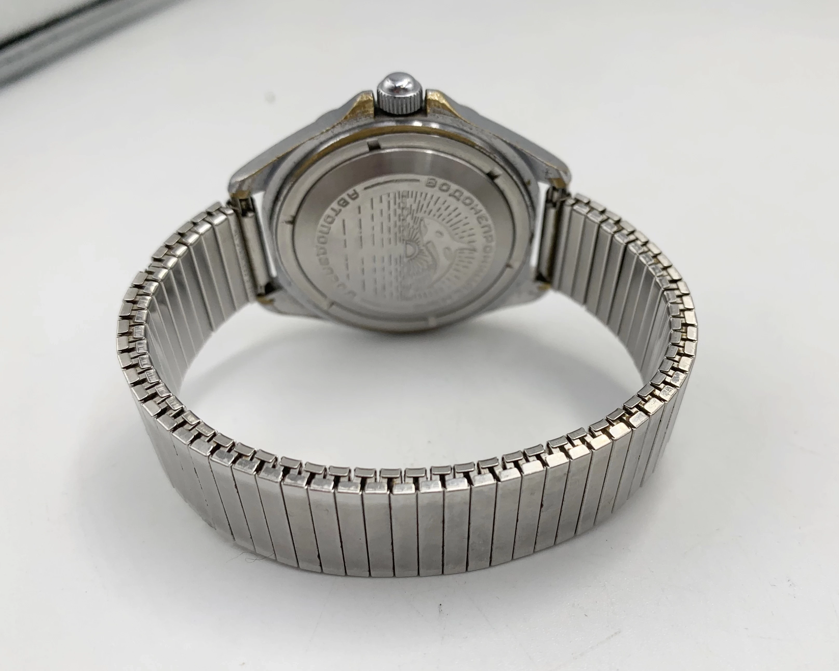 zegarek-vostok-automatic-typ-nareczny