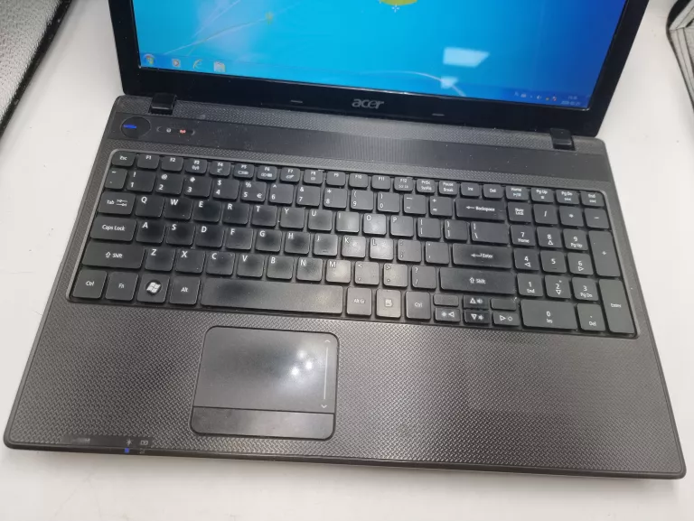 LAPTOP ACER ASPIRE 5742Z INTEL PENTIUM P6100 2X2GHZ 4GB 320GB HDD