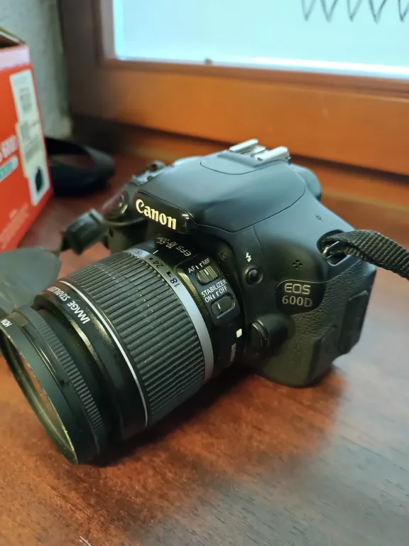 aparat-lustrzanka-canon-ds126311-eos-600d-rozdzielczosc-18