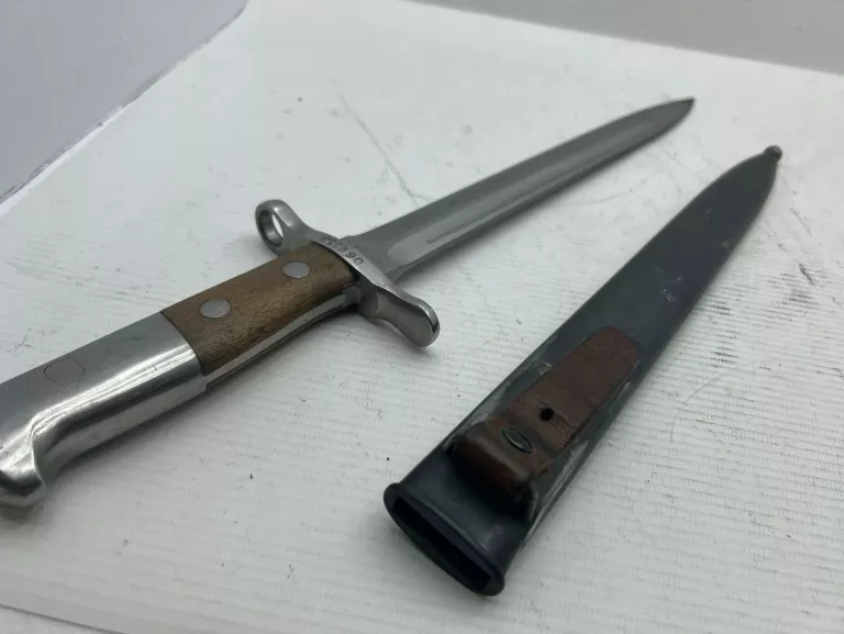 BAGNET SZWAJCAR. ELSENER SCHWYZ VICTORIA 922590