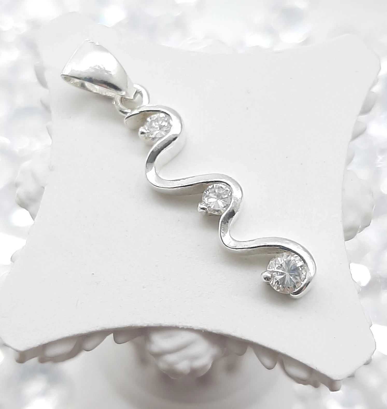 stylowa-srebrna-zawieszka-pr-925-165-g-gajowa-70-wroclaw