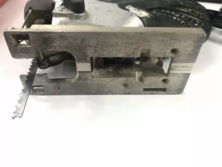 WYRZYNARKA HIKOKI AA CJ90VST B/N