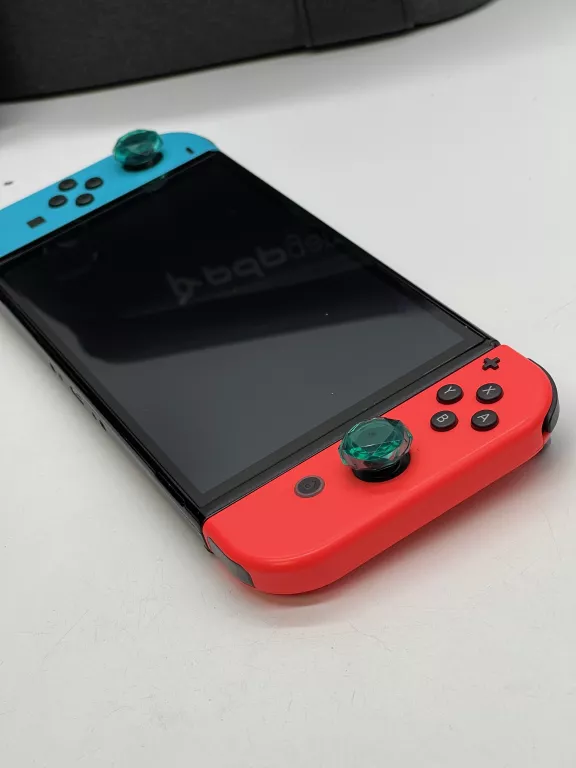 KONSOLA NINTENDO SWITCH OLED + TORBA HAG-001
