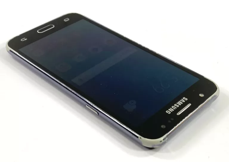 SMARTFON SAMSUNG GALAXY J5 2015 (SM-J500FN) - 1,5 GB / 8 GB