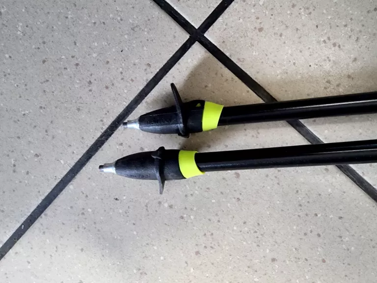 KIJKI NORDIC WALKING NEWFEEL 110 CZARNE