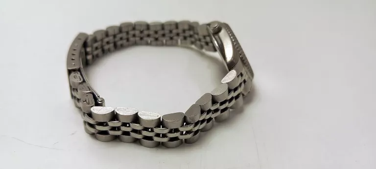 zegarek-damski-avon-na-sr626sw-mechanizm-kwarcowy