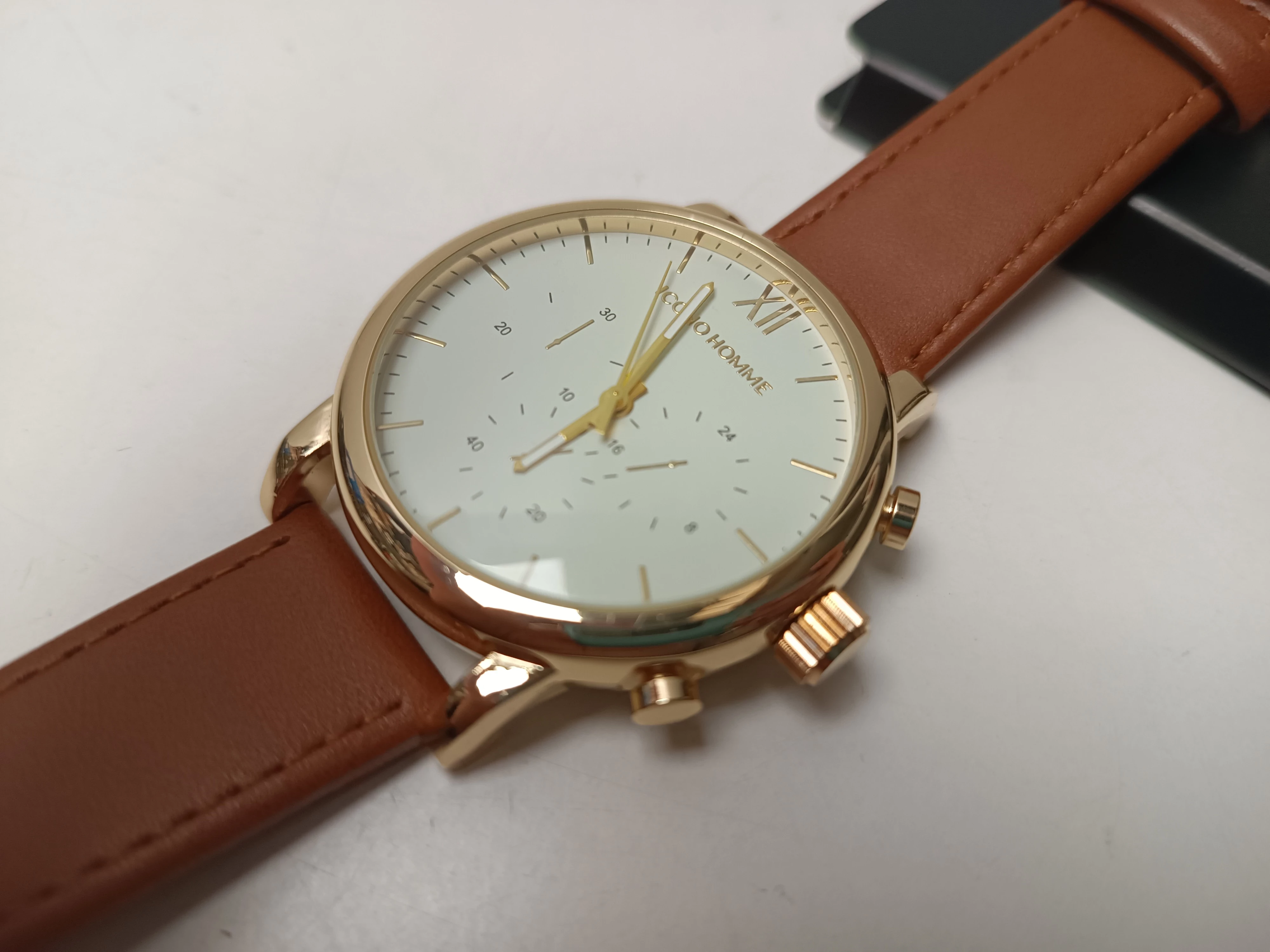 zegarek-meski-new-yorker-brazowy-icono-homme-mechanizm-kwarcowy