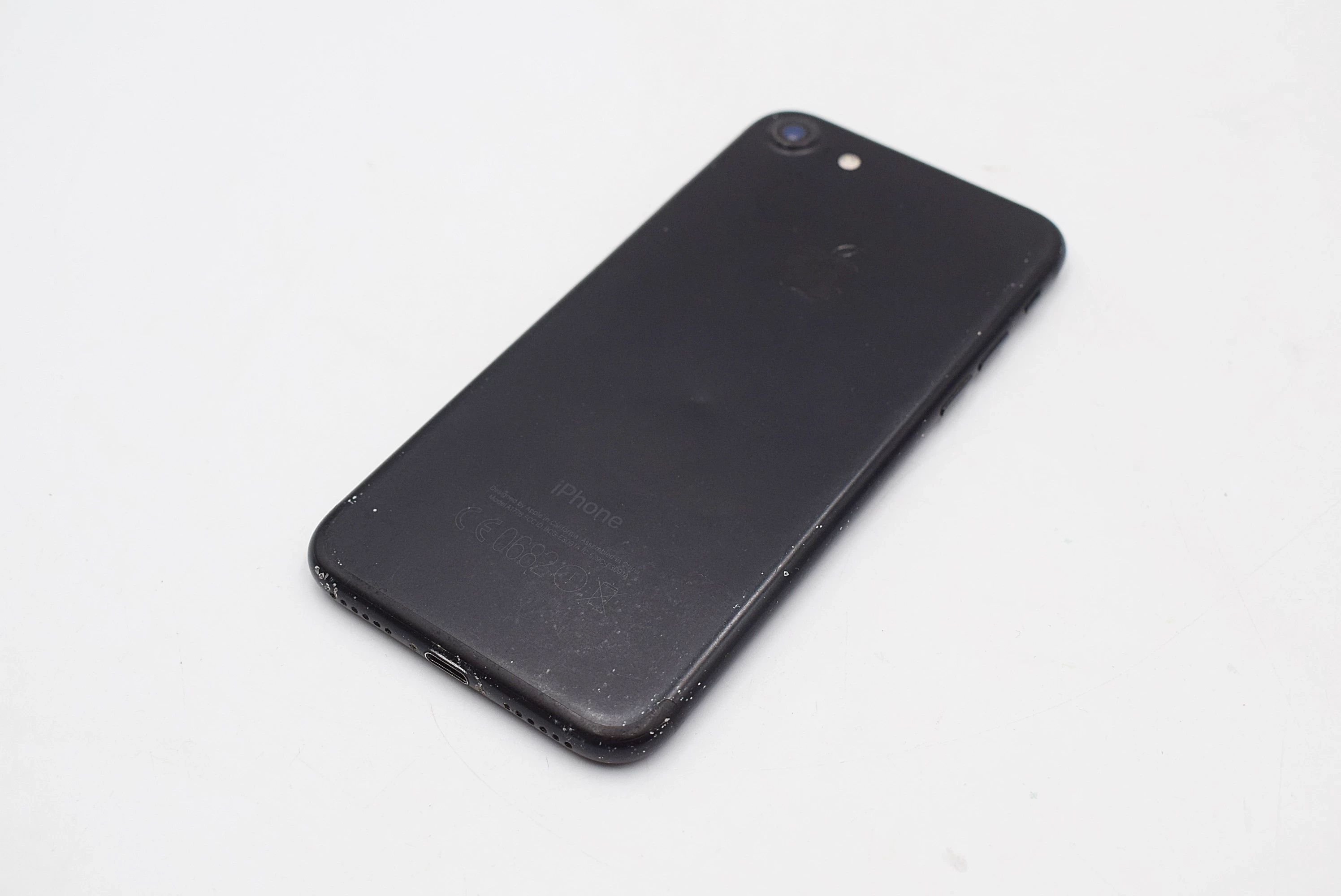 telefon-apple-iphone-7-32gb-98-kondycja-baterii-ean-gtin-190198062963