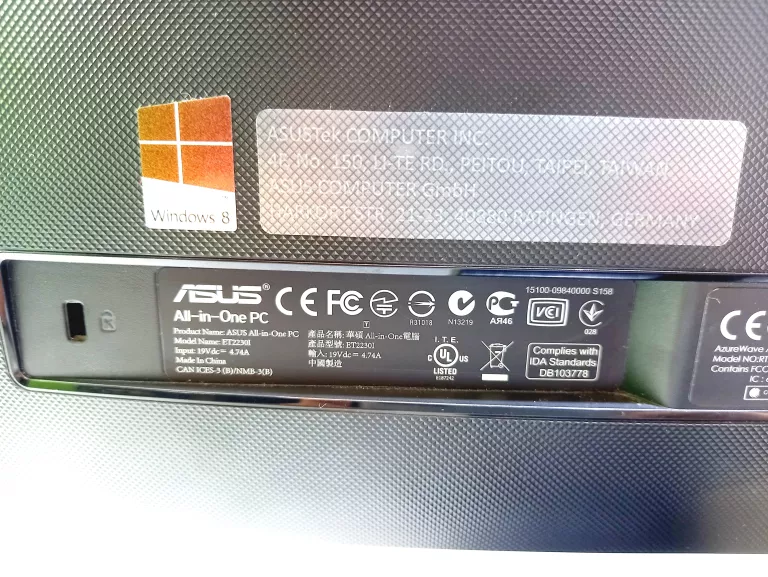 KOMPUTER MONITOR ASUS ALL IN ONE ET2230I I3-4TH 8/1000GB