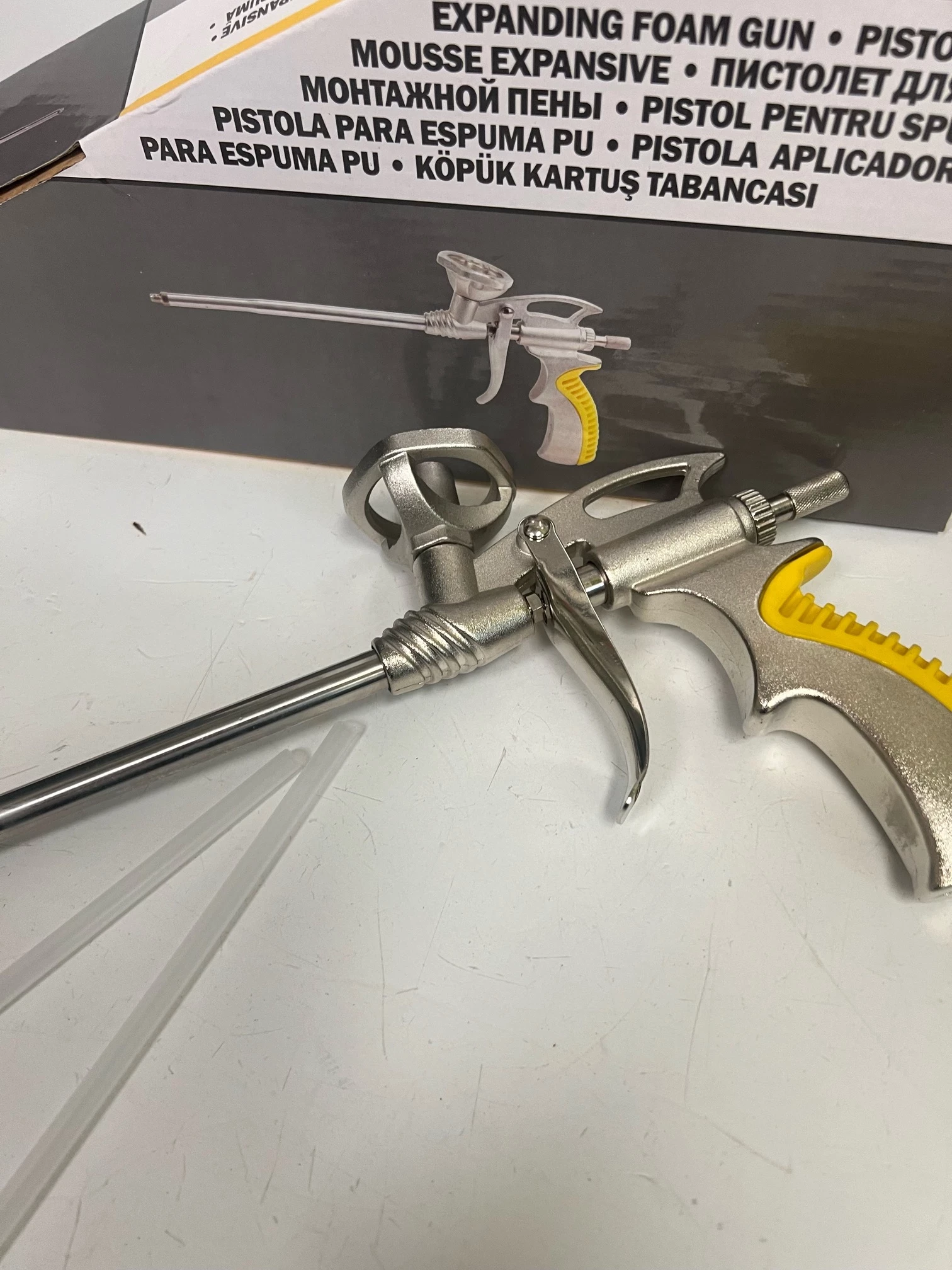 pistolet-do-pianki-montazowej-diall-tanio-marka-nac