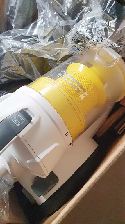 KARCHER VC 3 PREMIUM PUDEŁKO - ZESTAW JAK NOWY