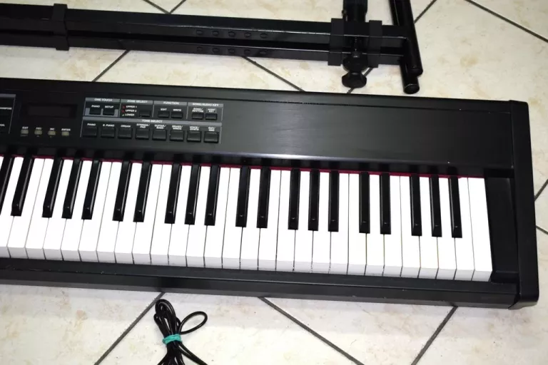 PIANINO CYFROWE ROLAND RD-300 GX STATYW SPRAWNY