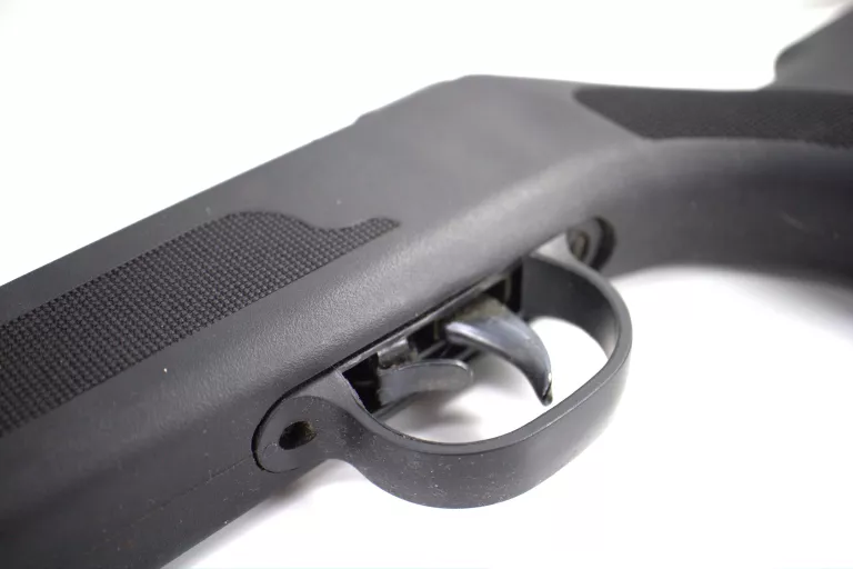 wiatrowka-sprezynowa-kandar-wf600p-kaliber-45-mm-lufa-gwintowana-stan-uzywany